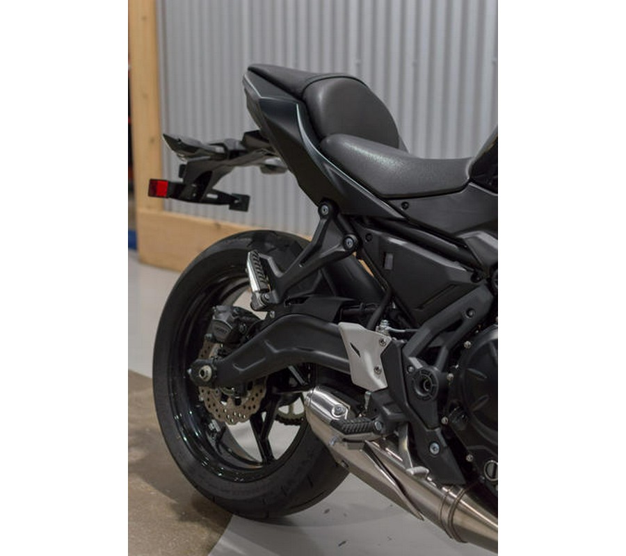 2020 Kawasaki Z650 Metallic Black/Metallic Flat Spark Black