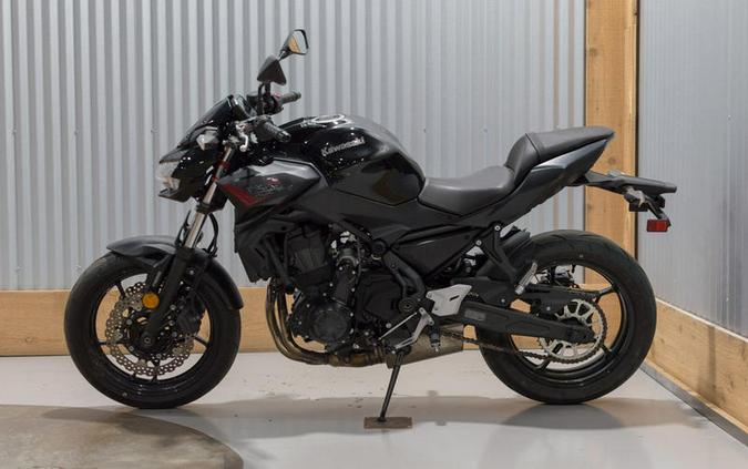 2020 Kawasaki Z650 Metallic Black/Metallic Flat Spark Black