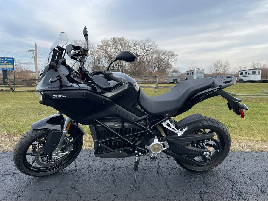 2024 Zero™ Motorcycles DS