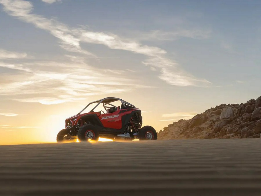 2026 POLARIS RZR Pro R Ultimate Ghost White Metallic - 109877