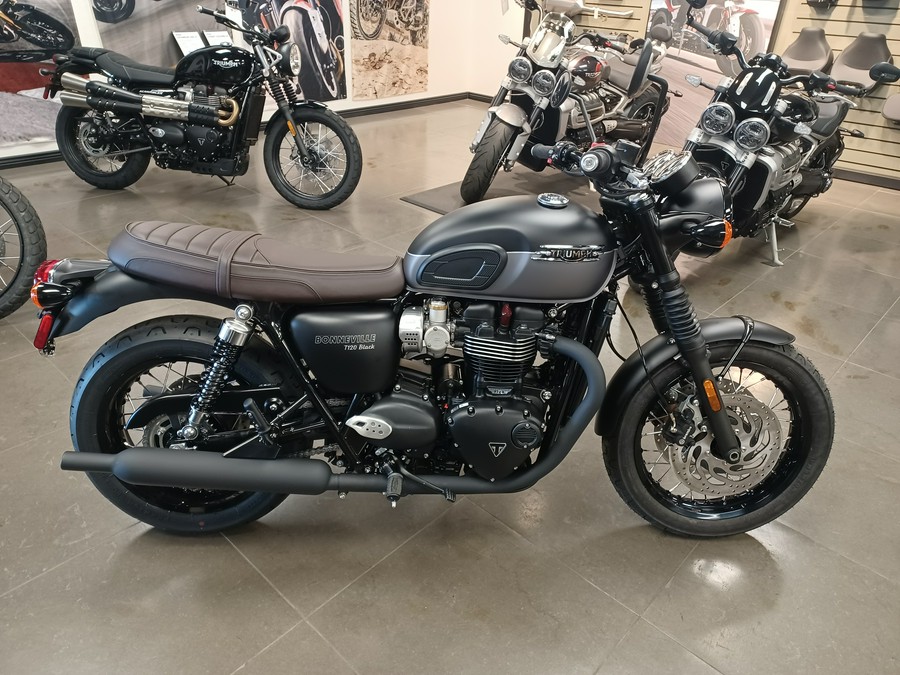 2022 Triumph Bonneville T120 Black