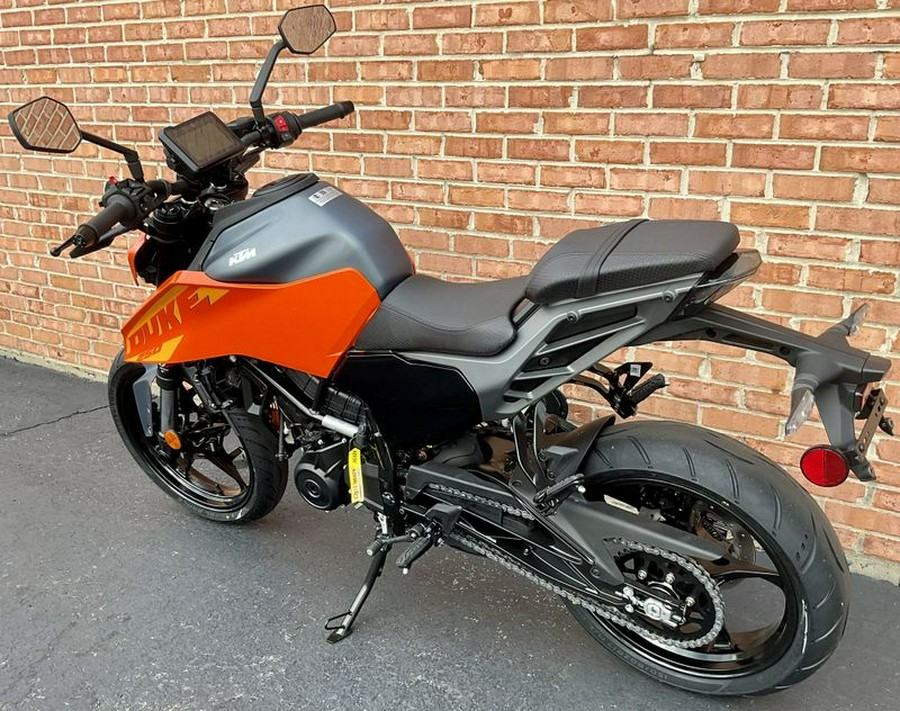 New 2024 KTM 250 Duke