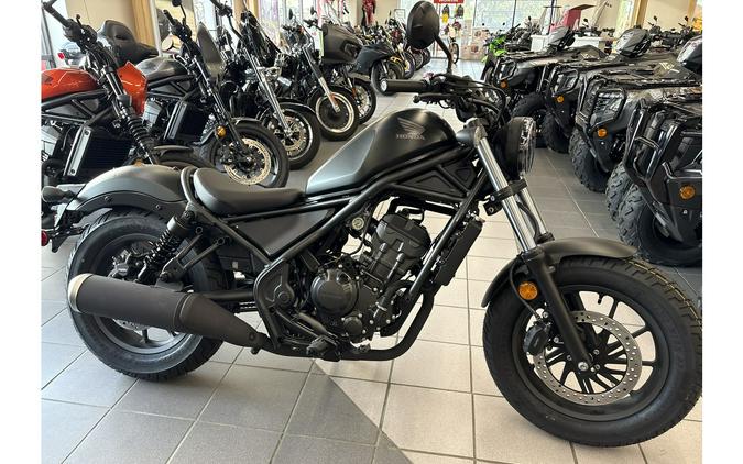 2025 Honda Rebel�� 300 Base