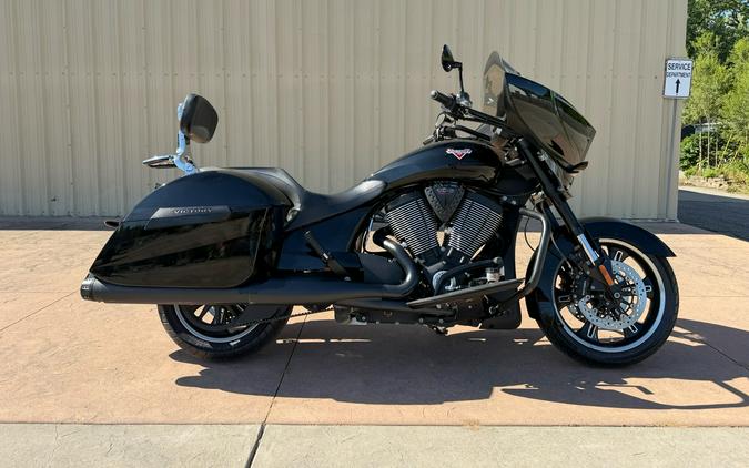 2014 Victory Cross Country 8-Ball®