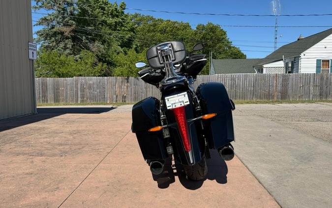 2014 Victory Cross Country 8-Ball®