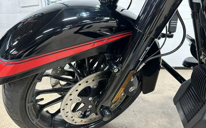 2018 Harley-Davidson FLHXS - Street Glide Special