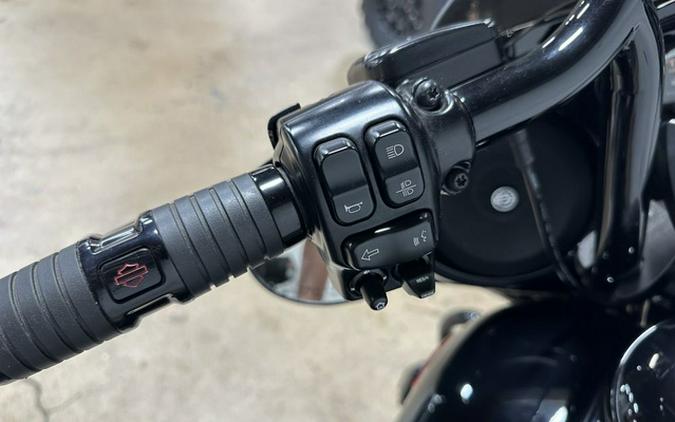 2018 Harley-Davidson FLHXS - Street Glide Special