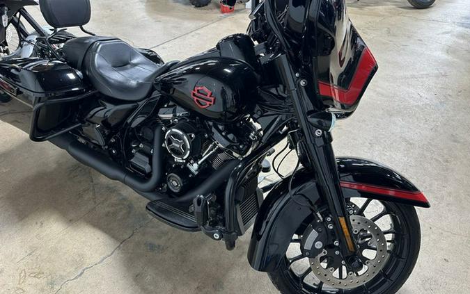 2018 Harley-Davidson FLHXS - Street Glide Special