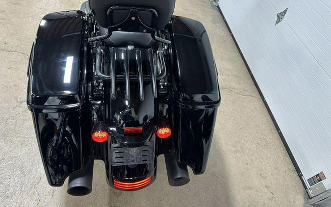 2018 Harley-Davidson FLHXS - Street Glide Special