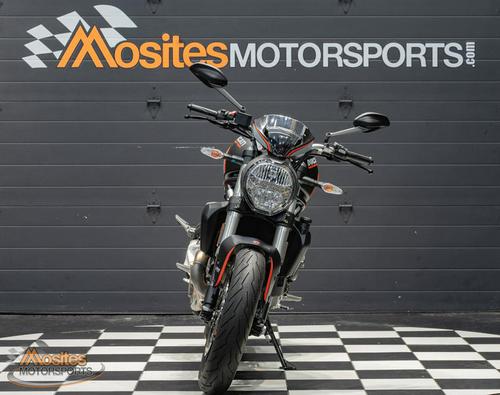 2020 Ducati Monster 821 Stealth Review (15 Fast Facts)