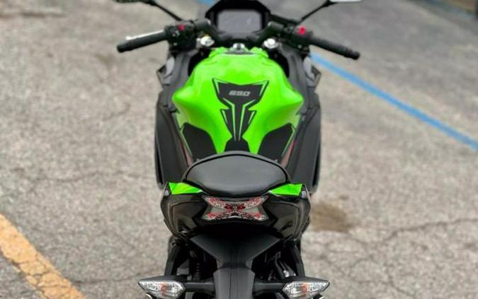 2022 Kawasaki Ninja 650 KRT ABS