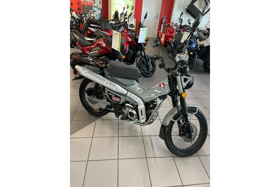 2025 Honda Trail 125