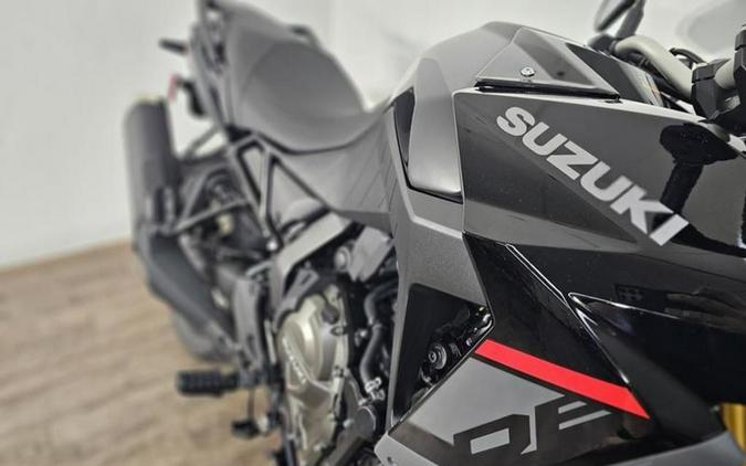 2025 Suzuki V-STROM 800DE