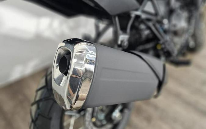 2025 Suzuki V-STROM 800DE