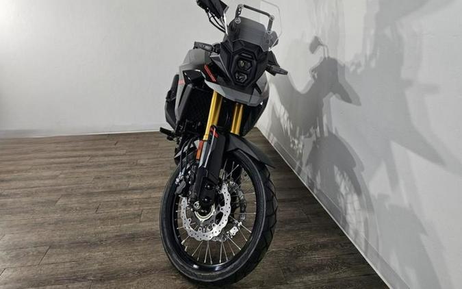 2025 Suzuki V-STROM 800DE