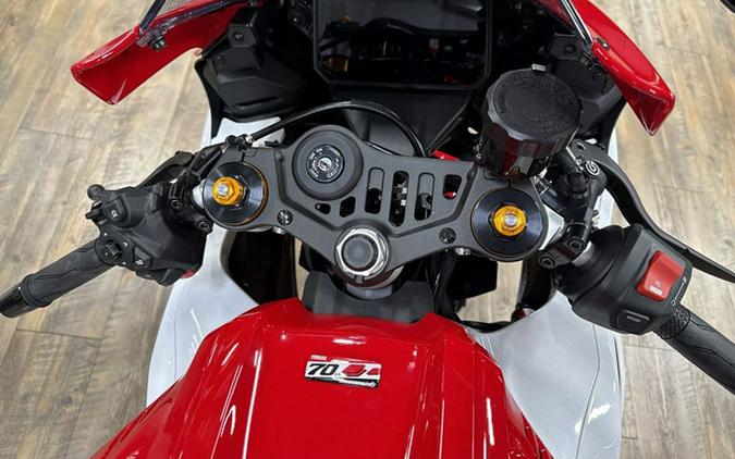 2026 Yamaha YZF R7 70Th Anniversary Edition