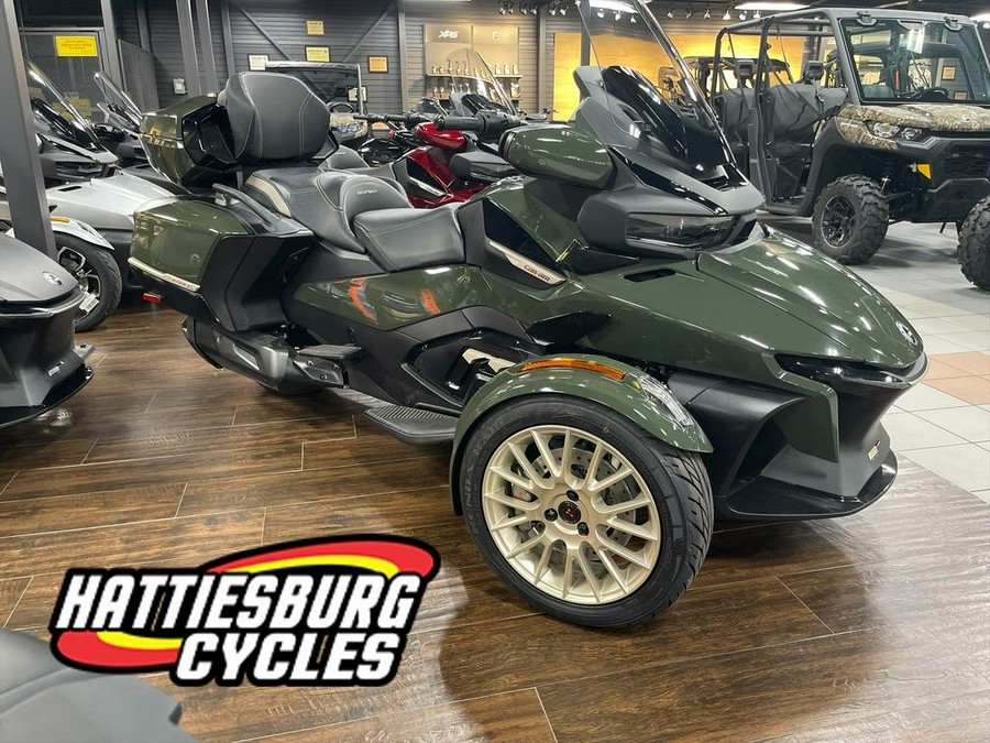 2023 Can-Am™ Spyder RT Sea-To-Sky