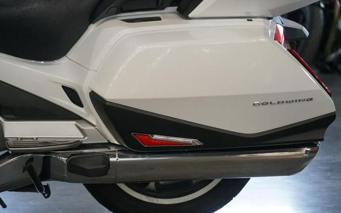 2018 Honda® Gold Wing Tour Pearl White