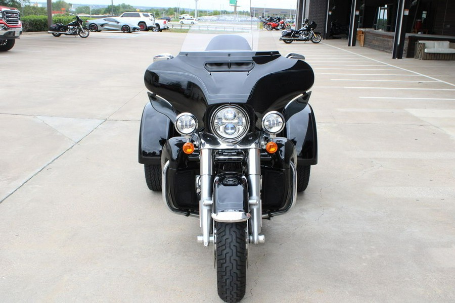 2023 Harley-Davidson® FLHTCUTG - Tri Glide® Ultra