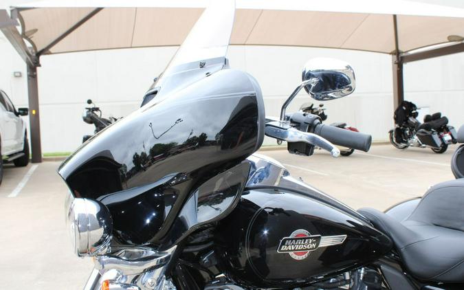 2023 Harley-Davidson® FLHTCUTG - Tri Glide® Ultra