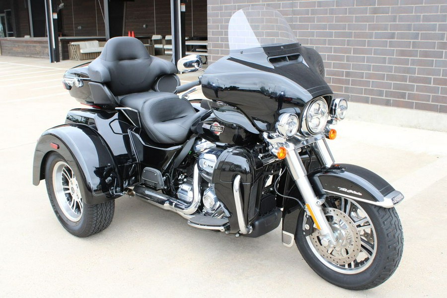 2023 Harley-Davidson® FLHTCUTG - Tri Glide® Ultra