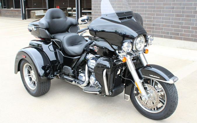 2023 Harley-Davidson® FLHTCUTG - Tri Glide® Ultra