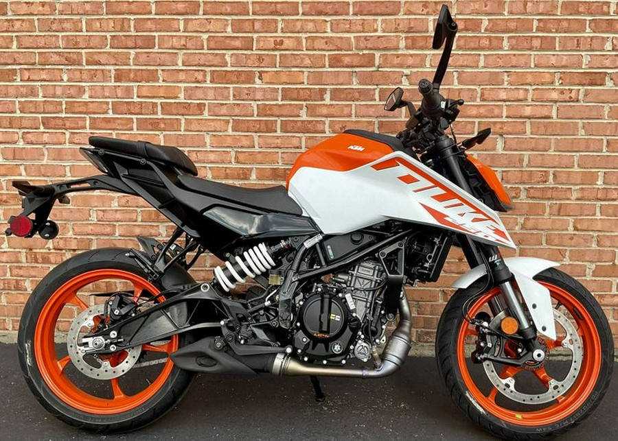 New 2024 KTM 250 Duke