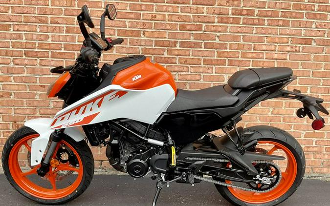 New 2024 KTM 250 Duke