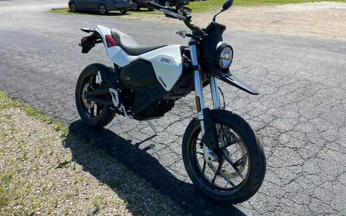 2024 Zero Motorcycles FXE