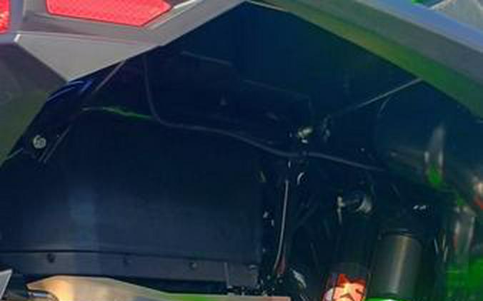 2026 Kawasaki Teryx®4 H2 Deluxe eS