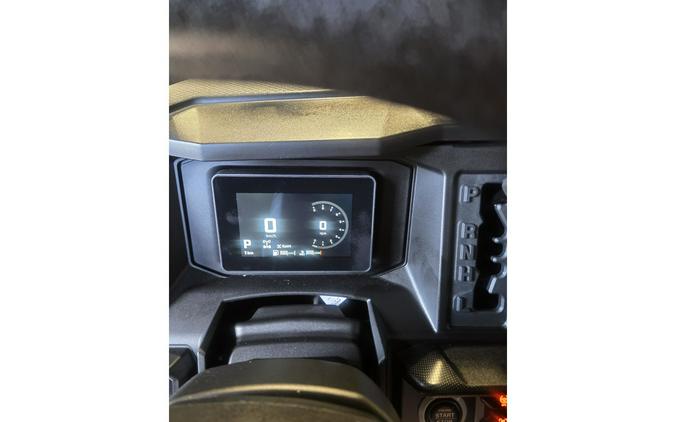 2027 Can-Am DEFENDER XU LIMITED CAB HD11
