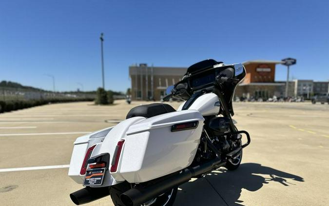 2024 Harley-Davidson® FLHX - Street Glide®