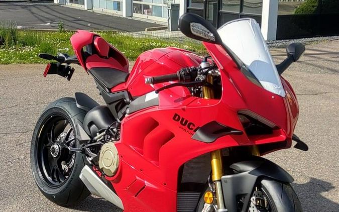 2024 Ducati Panigale V4 S Red