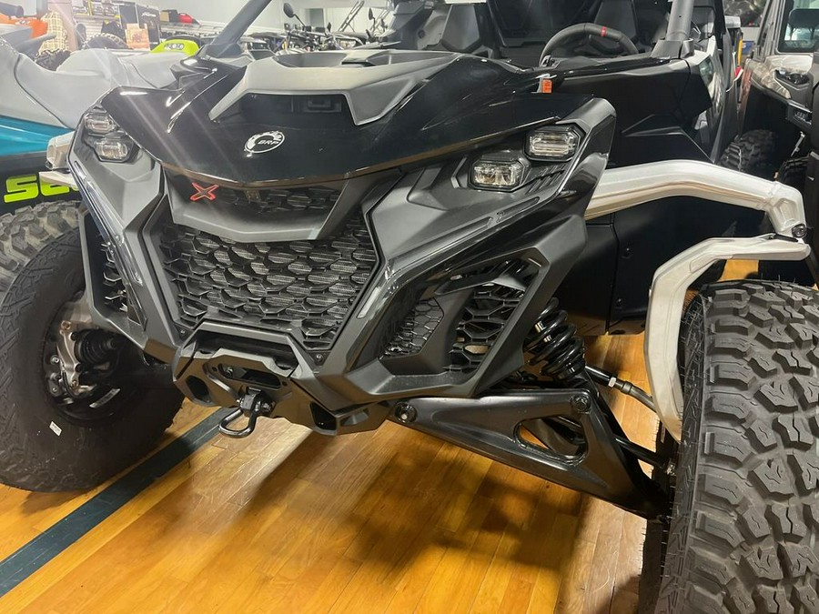 2024 Can-Am® Maverick R X RS with Smart-Shox