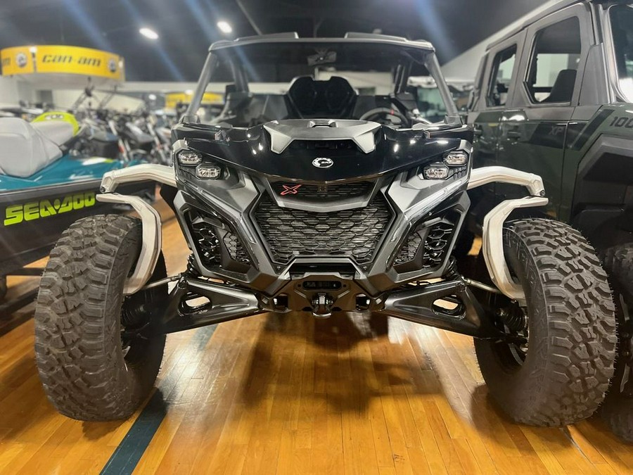 2024 Can-Am® Maverick R X RS with Smart-Shox