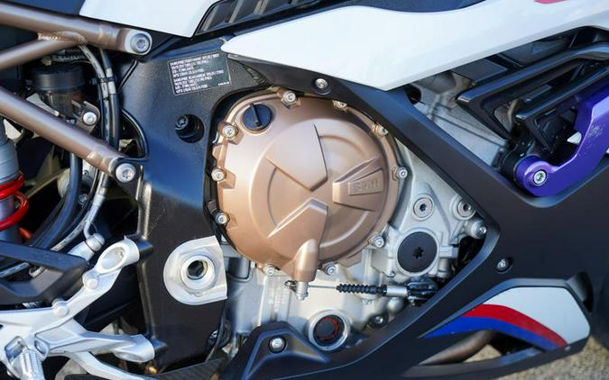 2022 BMW S 1000 RR Light White / Racing Blue / Racing Red