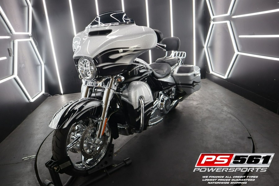 2015 Harley-Davidson CVO™ Street Glide®