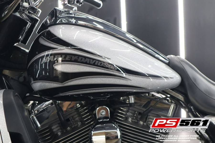 2015 Harley-Davidson CVO™ Street Glide®