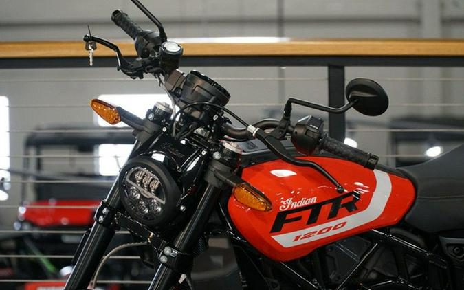 2024 Indian FTR Indy Red/Black