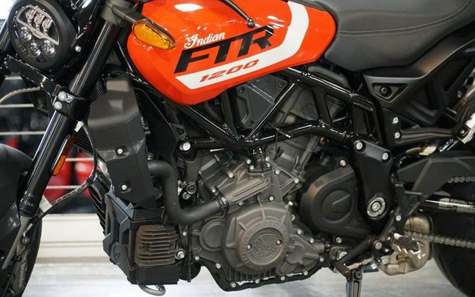2024 Indian FTR Indy Red/Black