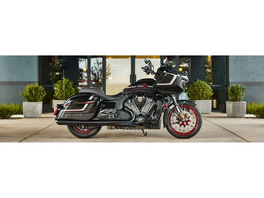 2024 Indian Motorcycle Challenger® Elite