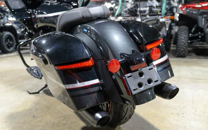 2024 Indian Motorcycle Challenger® Elite