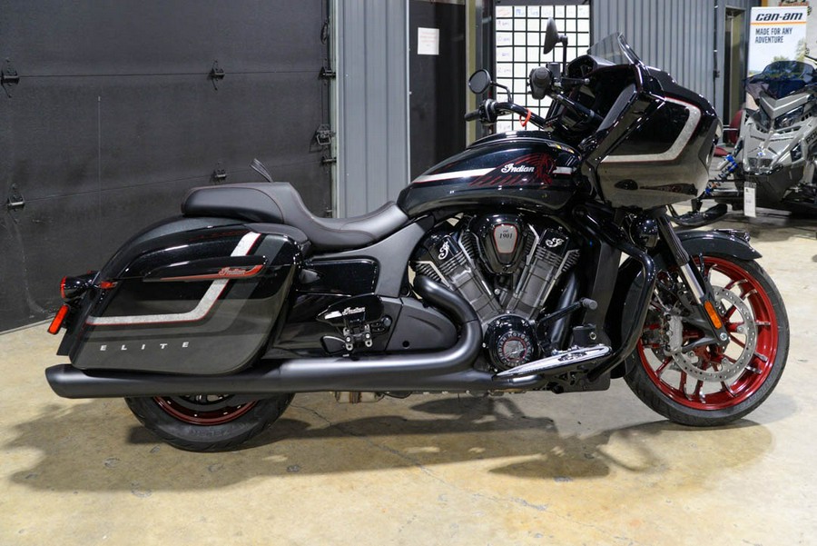 2024 Indian Motorcycle Challenger® Elite