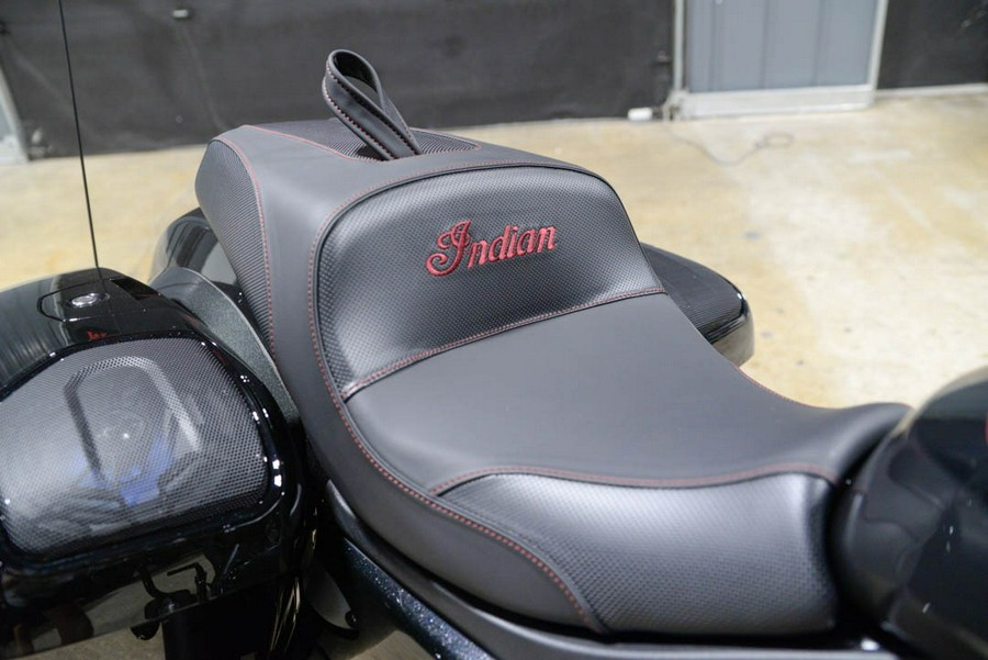 2024 Indian Motorcycle Challenger® Elite