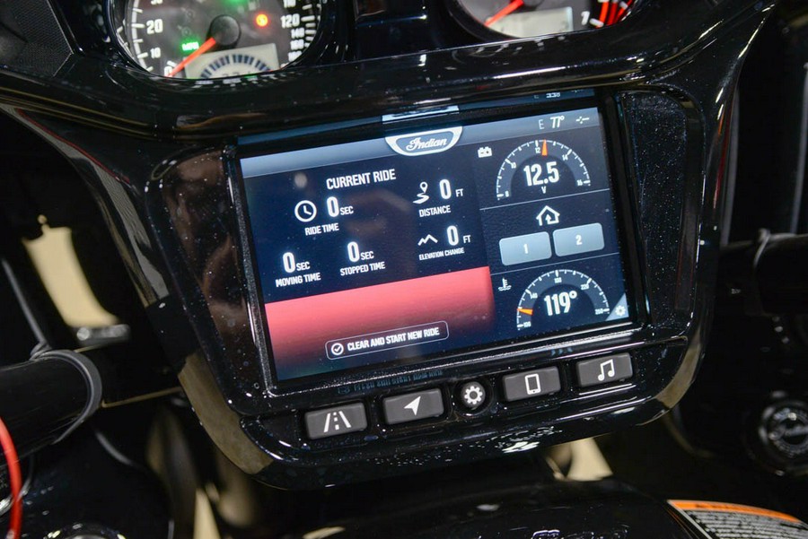 2024 Indian Motorcycle Challenger® Elite