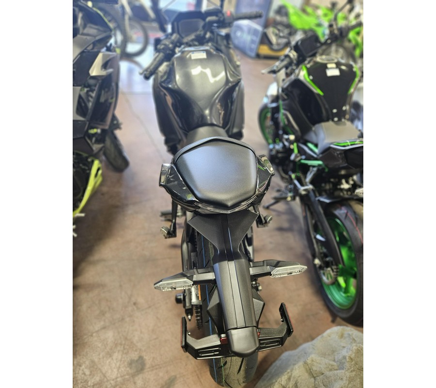 2026 Kawasaki Ninja® 650 Base