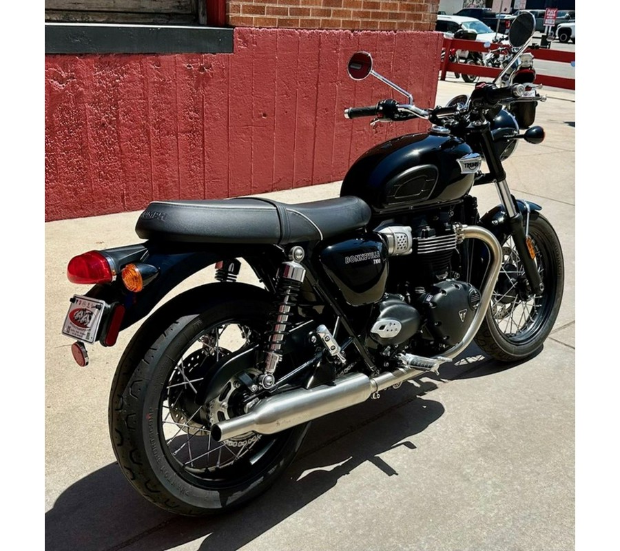 2022 Triumph Bonneville T100 Jet Black