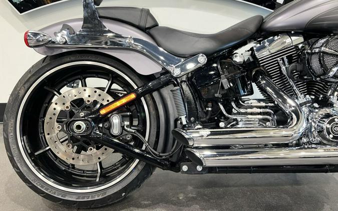 2016 Harley-Davidson Breakout
