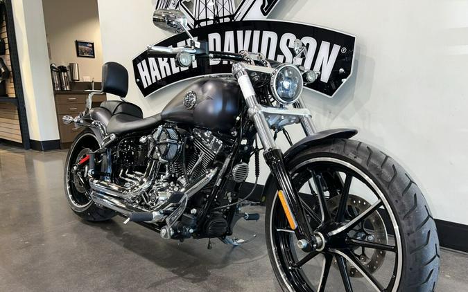 2016 Harley-Davidson Breakout