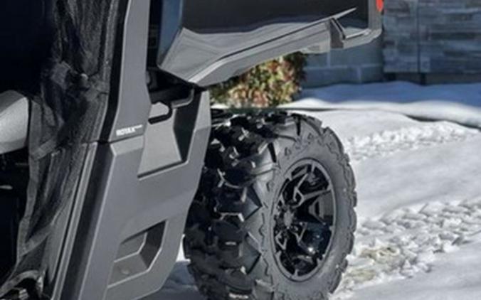 2026 Can-Am Defender MAX XT HD9